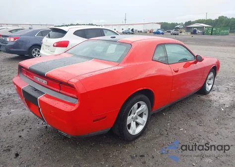 2014 Dodge Challenger Sxt from USA, damaged, VIN 2C3CDYAG9EH195793